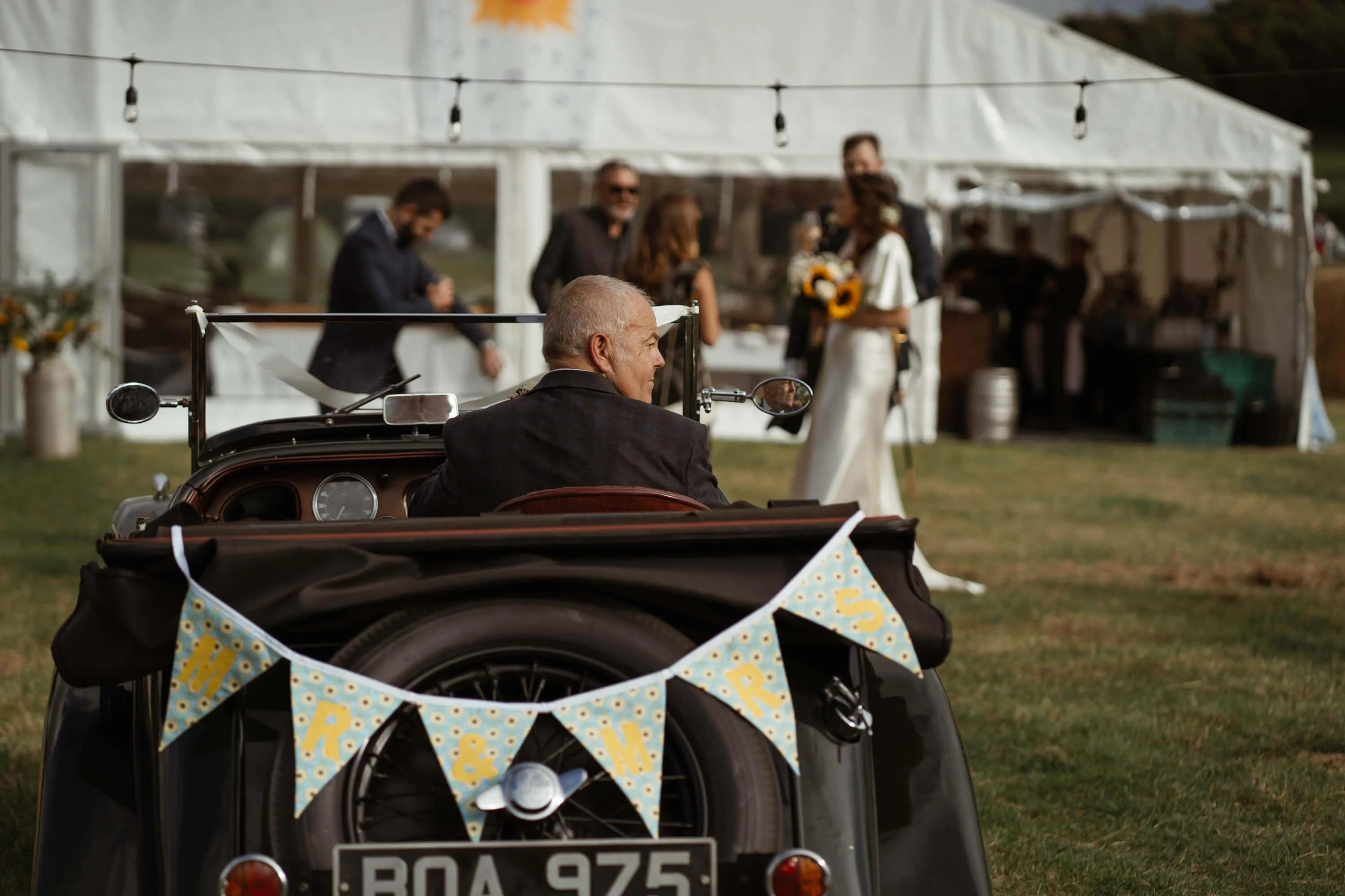 Weddings rachel dan 11